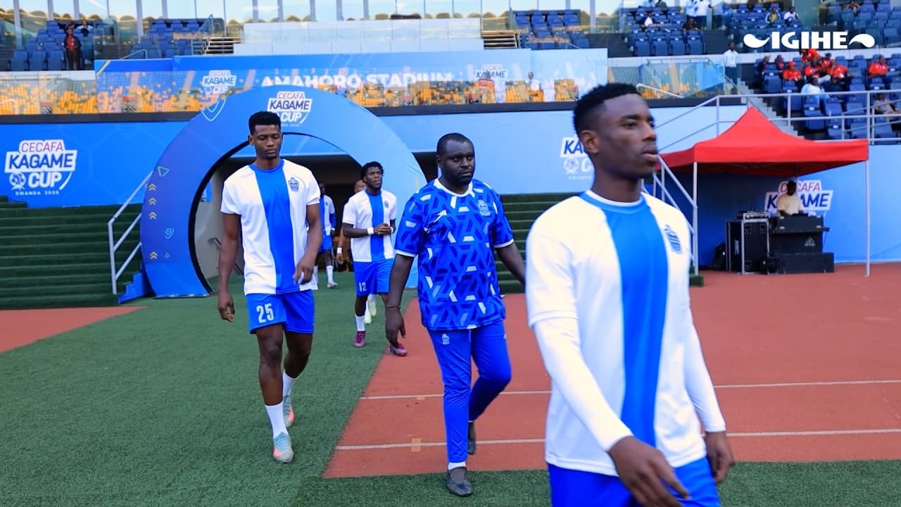 Rayon Sports players entering the stadium